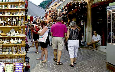 Μείωση επιχειρηματικών τελών Δήμου Χανίων