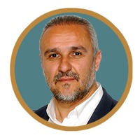 Μιχάλης Βάμβουκας